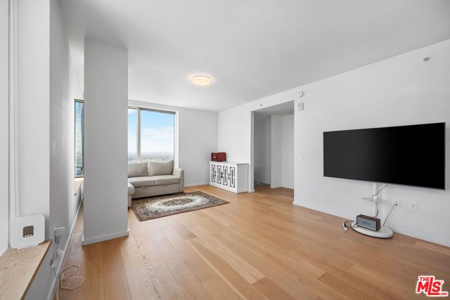 889 Francisco Street 3603, Los Angeles, CA 90017