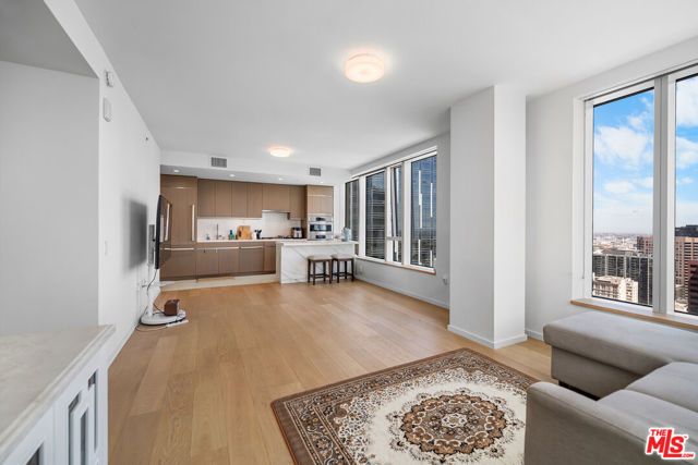 889 Francisco Street 3603, Los Angeles, CA 90017