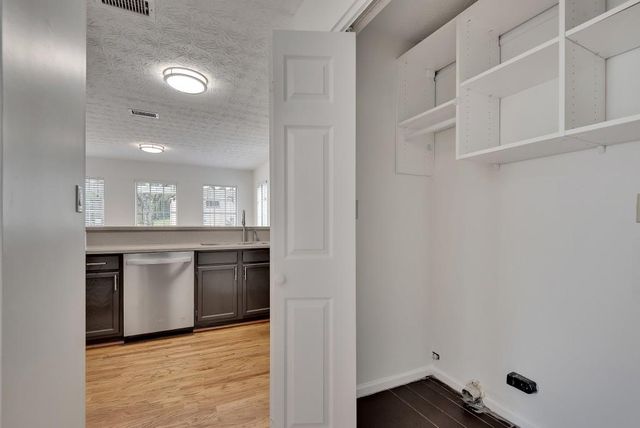 1027 Ashbury Drive, Decatur, GA 30030