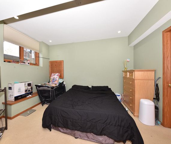 15150 Marilyn DRIVE, Elm Grove, WI 53122