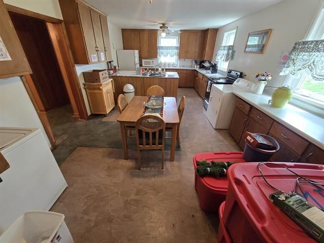 1004 13th Street, Brodhead, WI 53520