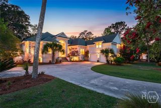 9 Oak Glade Court, Savannah, GA 31411