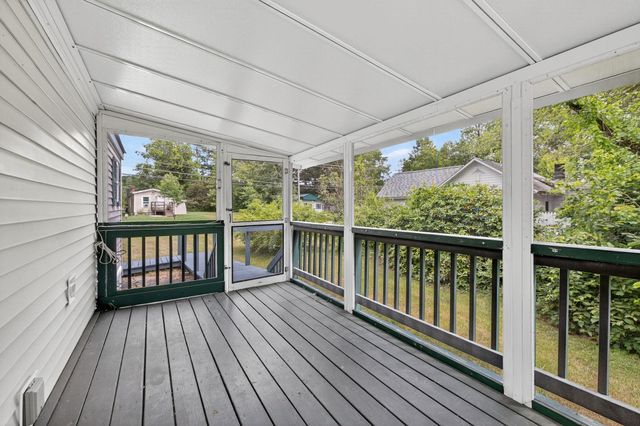 30 Old Henniker Road, Hillsborough, NH 03244