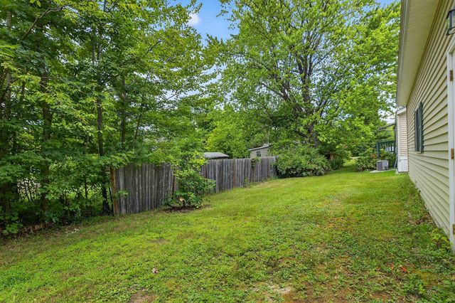 30 Old Henniker Road, Hillsborough, NH 03244