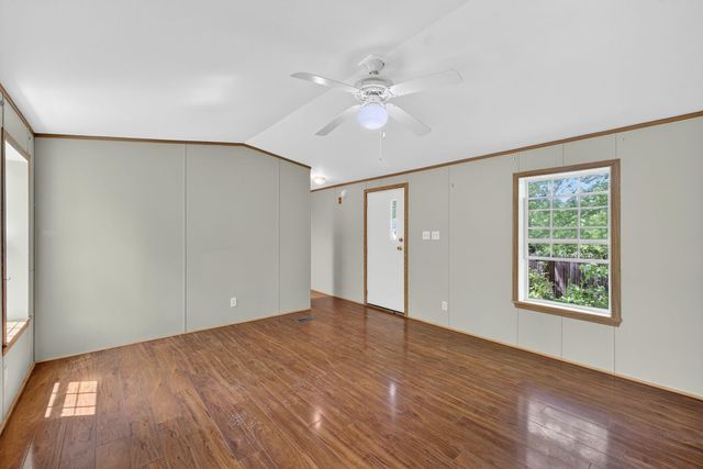 30 Old Henniker Road, Hillsborough, NH 03244