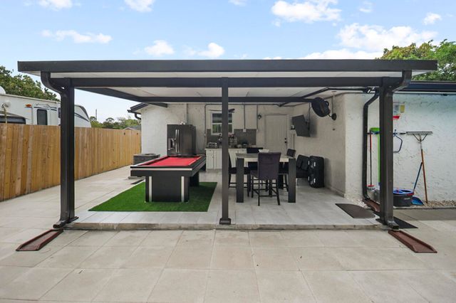 5231 Norma Elaine Road, West Palm Beach, FL 33417