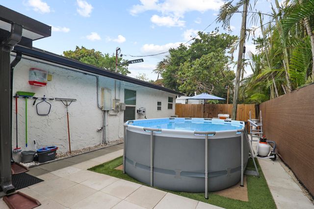 5231 Norma Elaine Road, West Palm Beach, FL 33417