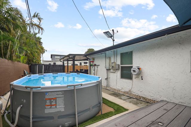 5231 Norma Elaine Road, West Palm Beach, FL 33417