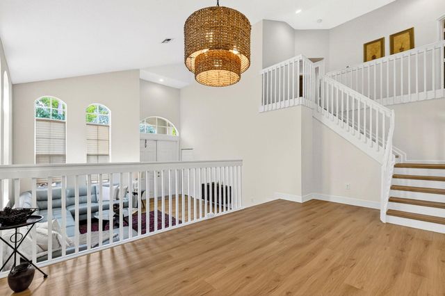 9858 Shepard Place, Wellington, FL 33414