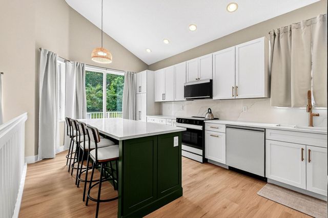 9858 Shepard Place, Wellington, FL 33414