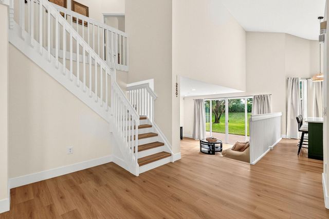 9858 Shepard Place, Wellington, FL 33414