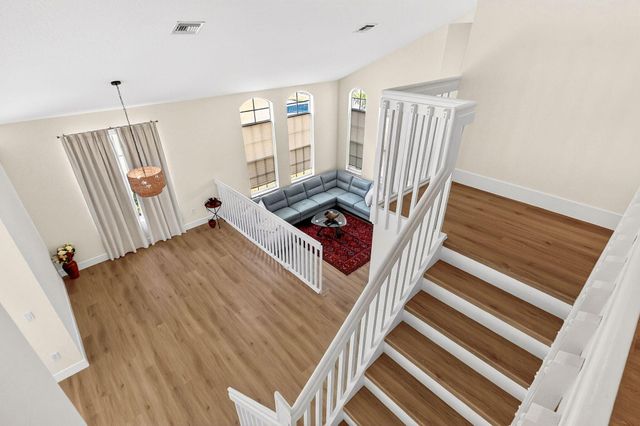 9858 Shepard Place, Wellington, FL 33414