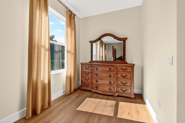 9858 Shepard Place, Wellington, FL 33414