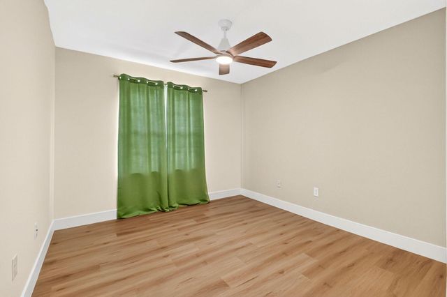 9858 Shepard Place, Wellington, FL 33414