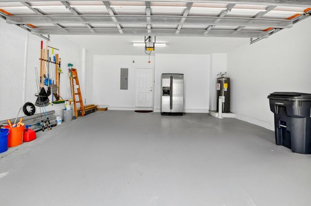 9858 Shepard Place, Wellington, FL 33414