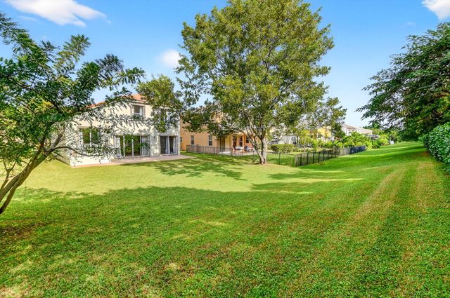 9858 Shepard Place, Wellington, FL 33414