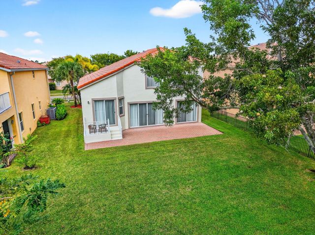 9858 Shepard Place, Wellington, FL 33414