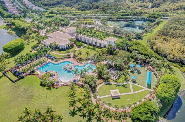 9858 Shepard Place, Wellington, FL 33414