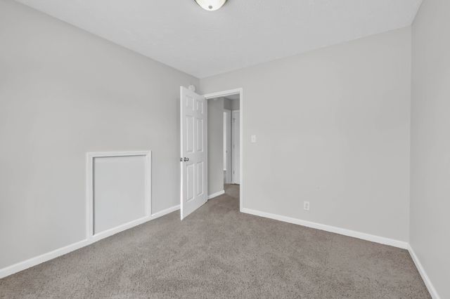 1380 Mutual Dr, Clarksville, TN 37042