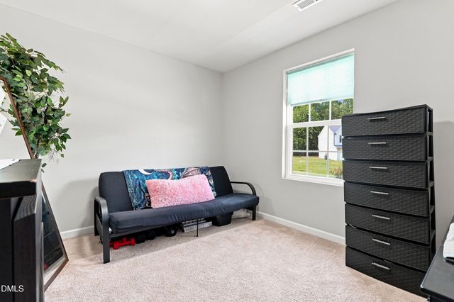 359 Emilies Crossing Way, Lillington, NC 27546
