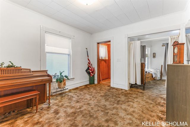 560 Lane Avenue, Grand Rapids, MI 49504