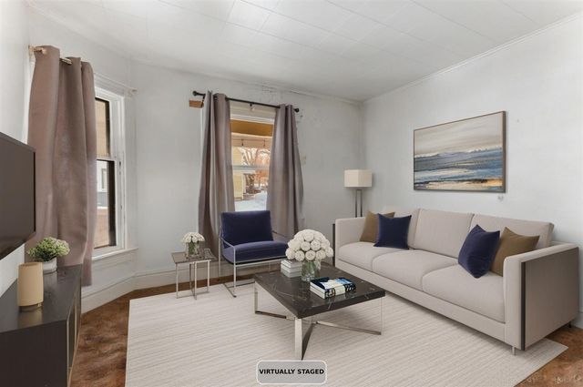 560 Lane Avenue, Grand Rapids, MI 49504