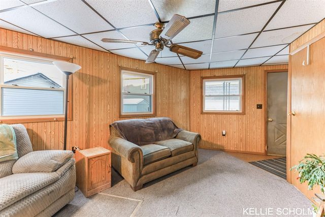 560 Lane Avenue, Grand Rapids, MI 49504