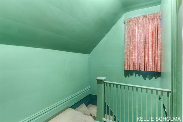 560 Lane Avenue, Grand Rapids, MI 49504