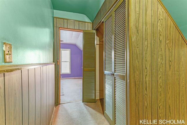 560 Lane Avenue, Grand Rapids, MI 49504