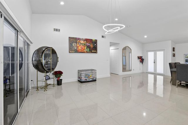 3540 N Park Road, Hollywood, FL 33021