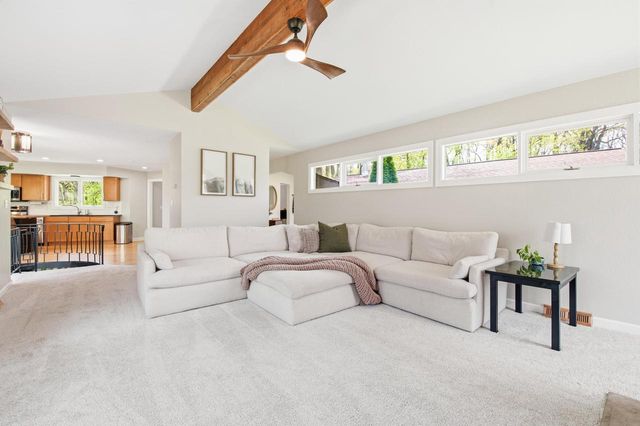 2028 Hillside COURT, Delafield, WI 53018