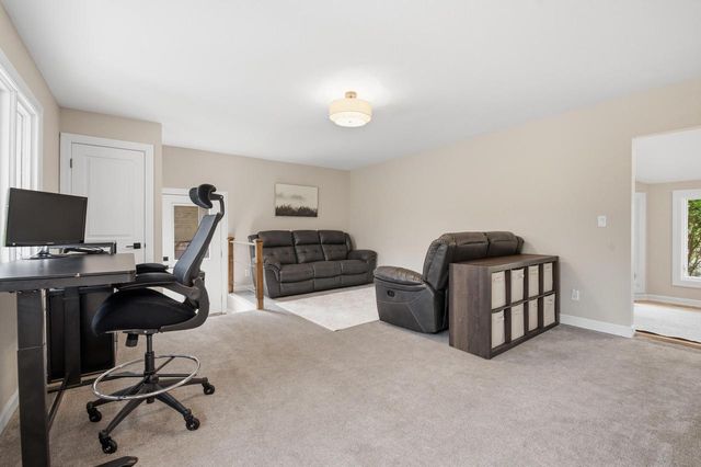 2028 Hillside COURT, Delafield, WI 53018