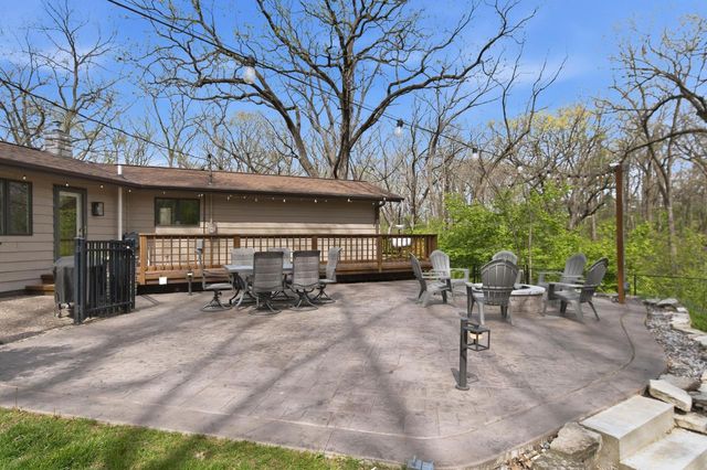 2028 Hillside COURT, Delafield, WI 53018