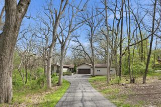 2028 Hillside COURT, Delafield, WI 53018