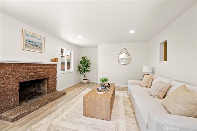 614 E Tunnell Street, Santa Maria, CA 93454