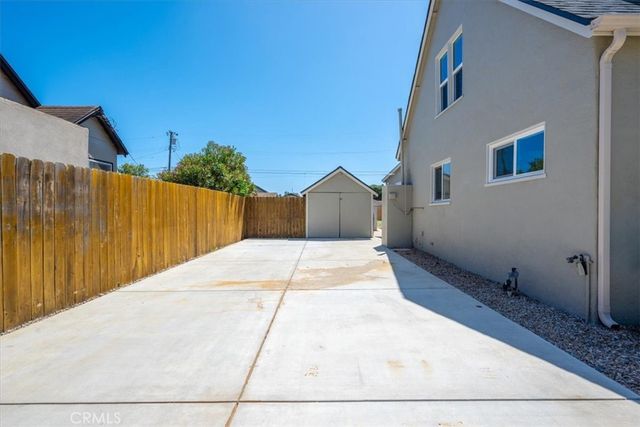 614 E Tunnell Street, Santa Maria, CA 93454