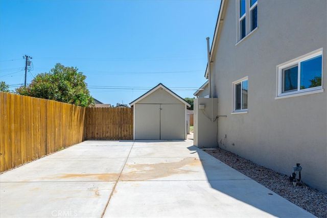 614 E Tunnell Street, Santa Maria, CA 93454