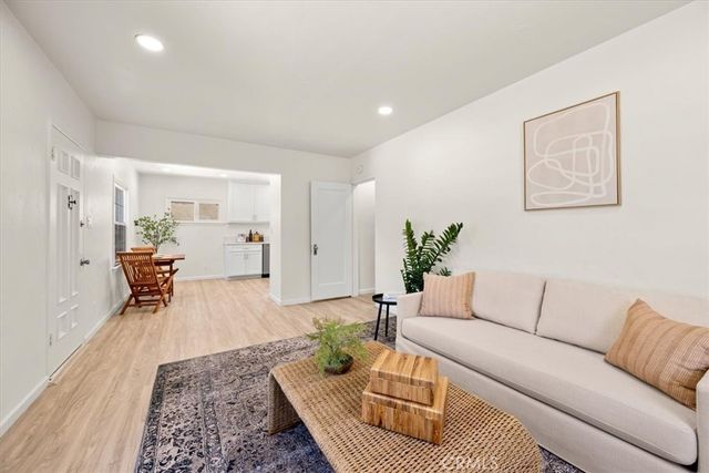 614 E Tunnell Street, Santa Maria, CA 93454