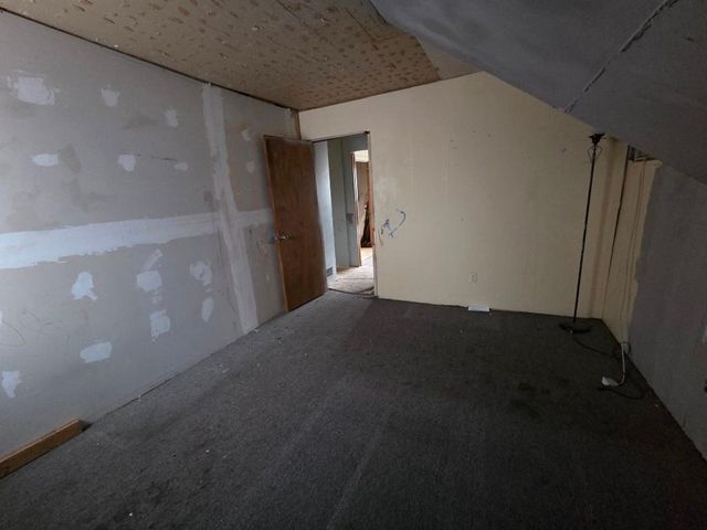 206 Chicago Street, Lakefield, MN 56150