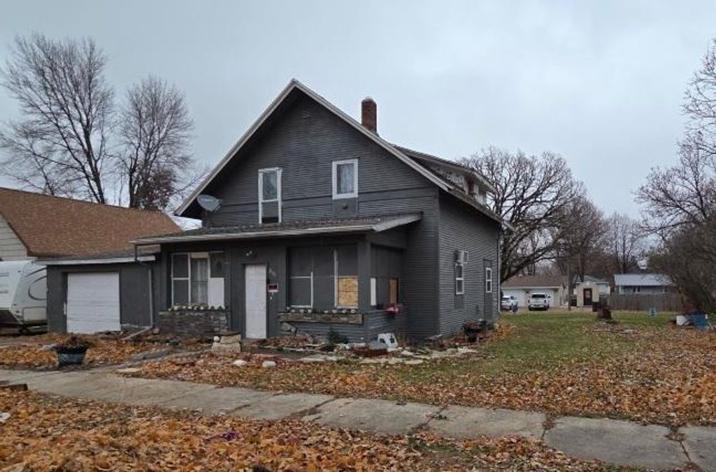 206 Chicago Street, Lakefield, MN 56150