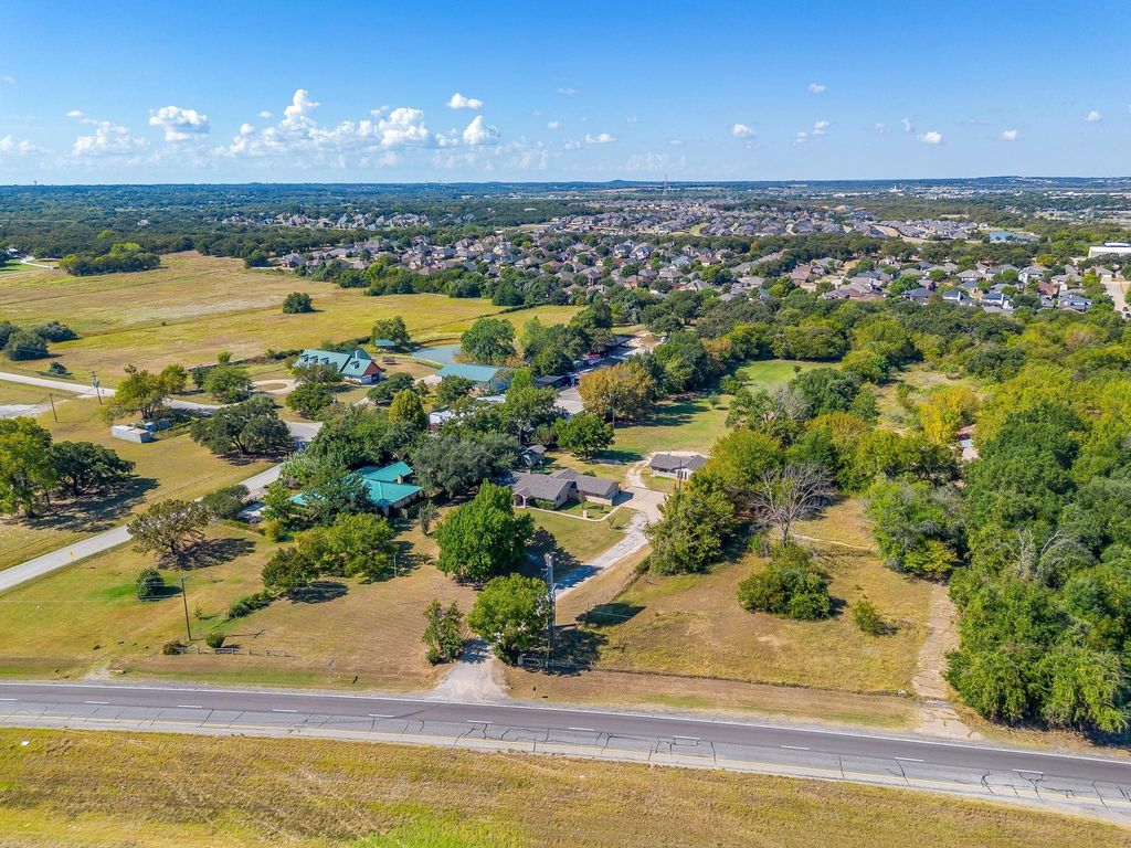 1060 S Burleson Boulevard, Burleson, TX 76028 — photo 5