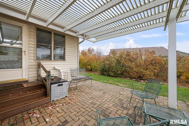 451 CELESTE Circle, Blue Grass, IA 52726