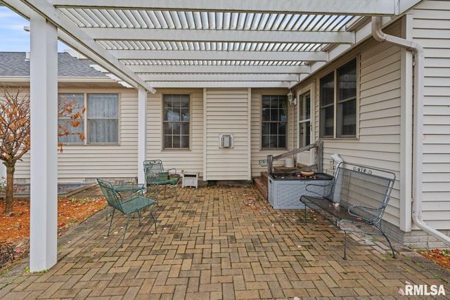 451 CELESTE Circle, Blue Grass, IA 52726