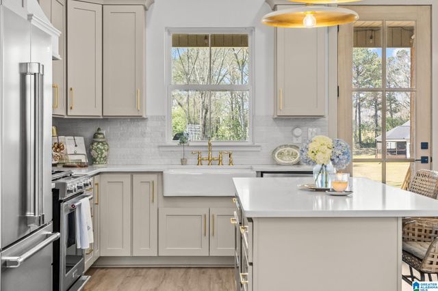 409 INDIANA AVENUE, Thorsby, AL 35171