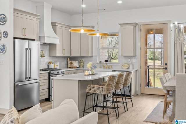 409 INDIANA AVENUE, Thorsby, AL 35171