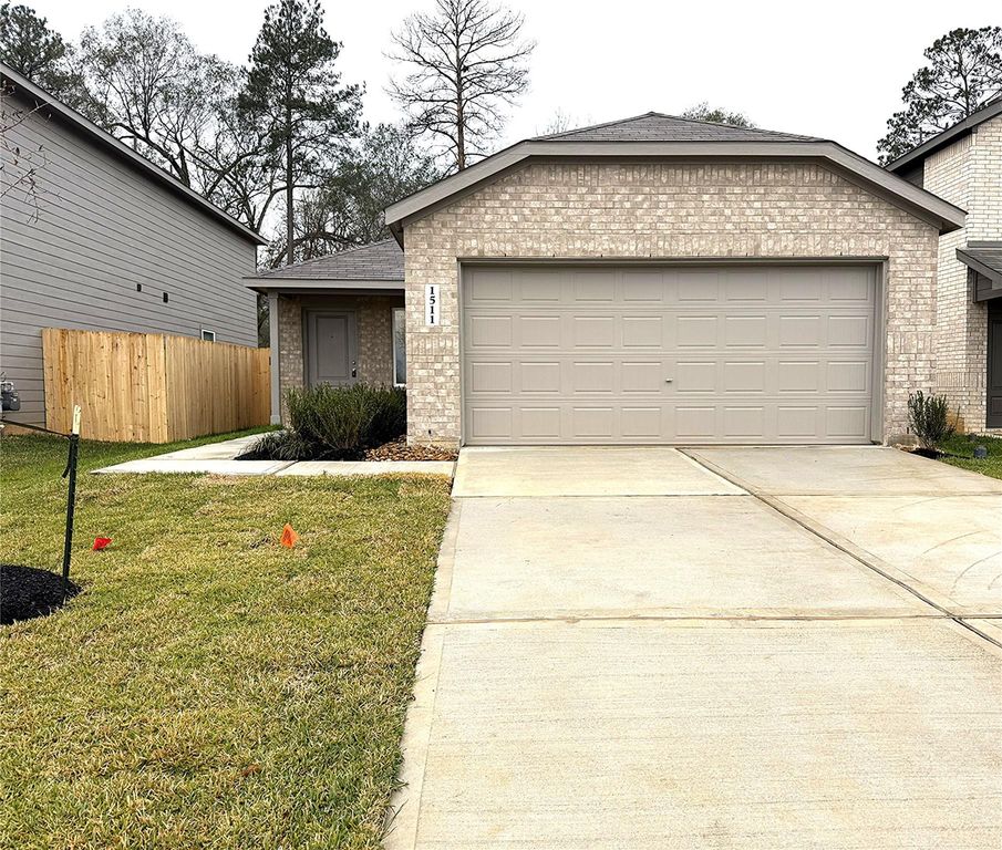 1511 Sunset Ridge Drive, Conroe, TX 77303