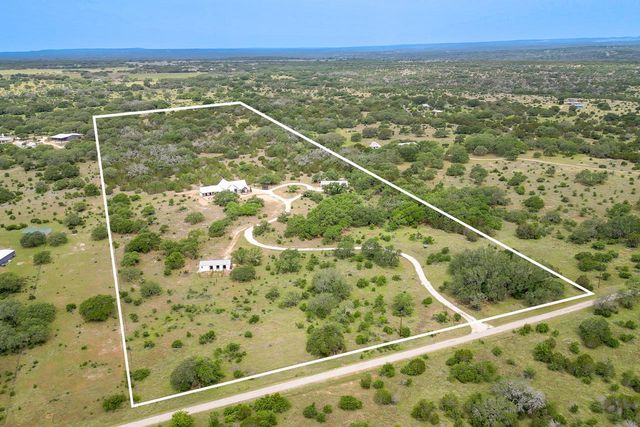 1433 Althaus Ranch Road, Johnson City, TX 78636