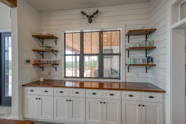 1433 Althaus Ranch Road, Johnson City, TX 78636
