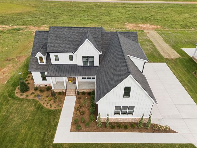6220 Cedar Brooke Lane, Spring Hill, TN 37174