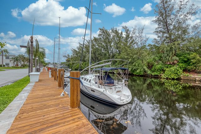 6299 Bay Club Drive 3, Fort Lauderdale, FL 33308